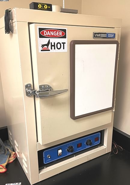 VWR Lab Oven, Model 1330F, 1300 watts, 120v.